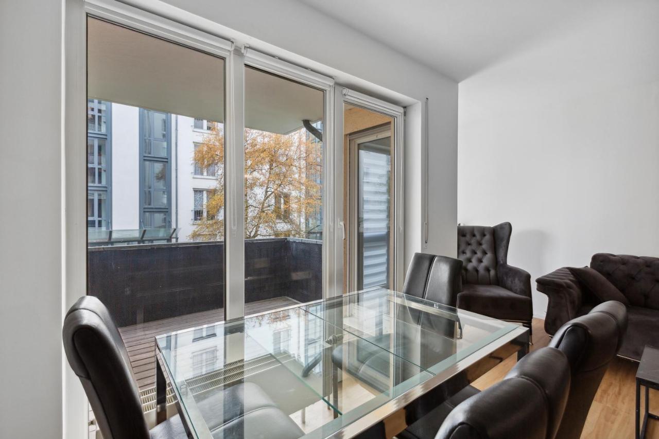 Eindrucksvolle Zwei-Zimmer-Wohnung Mit Balkon Und Grosser Kueche Leipzig Buitenkant foto